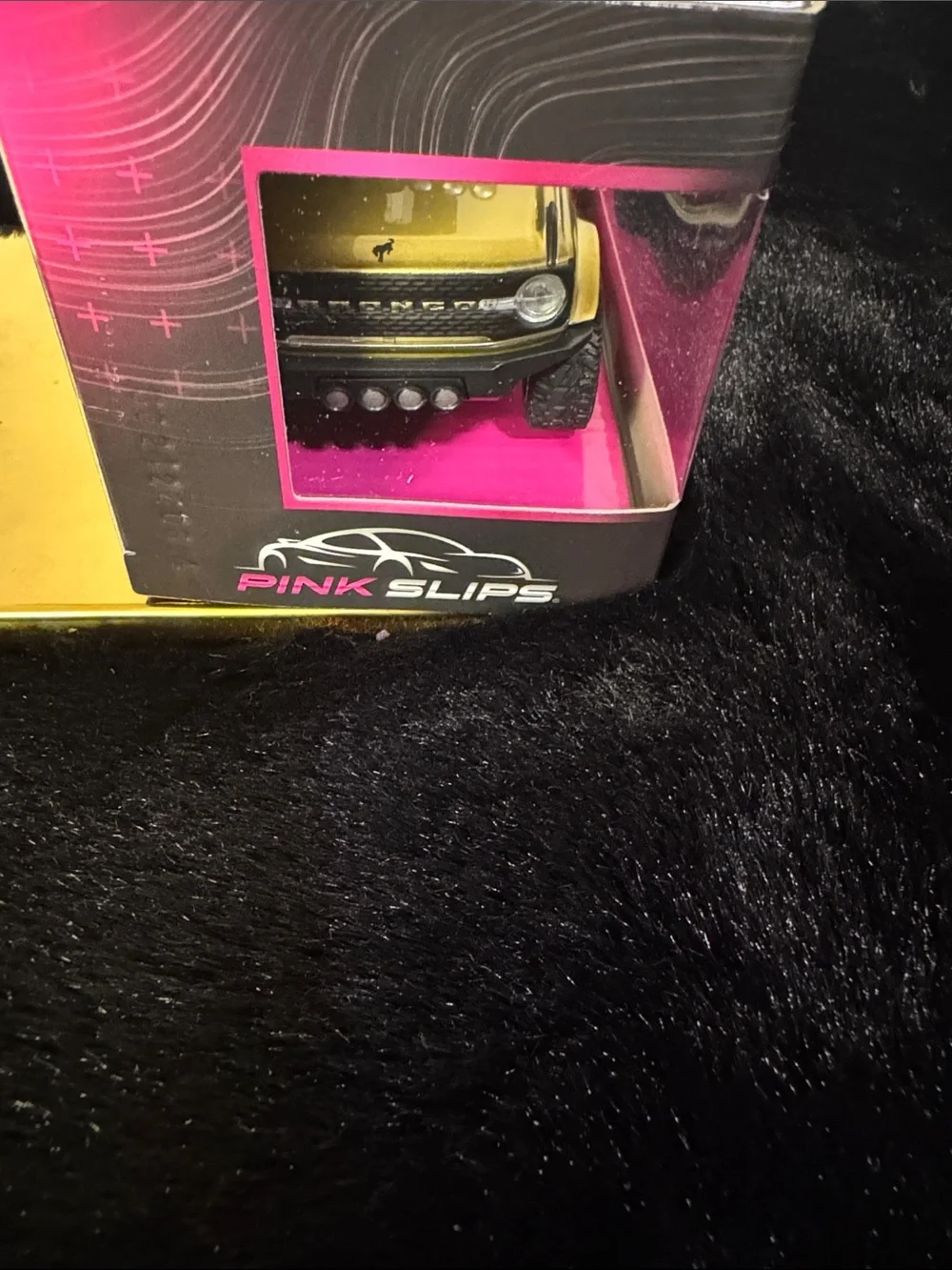 Jada Pink Slips 2021 Ford Bronco Die-Cast 1:32 scale